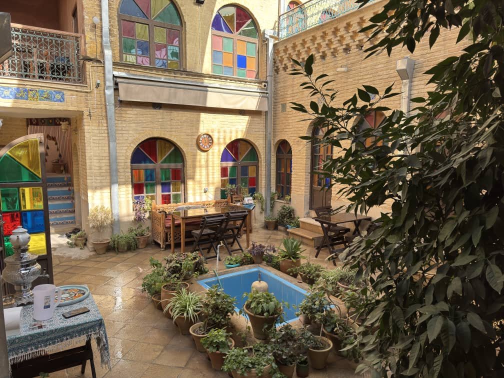 بوم گردی یادمان - واحد آذین