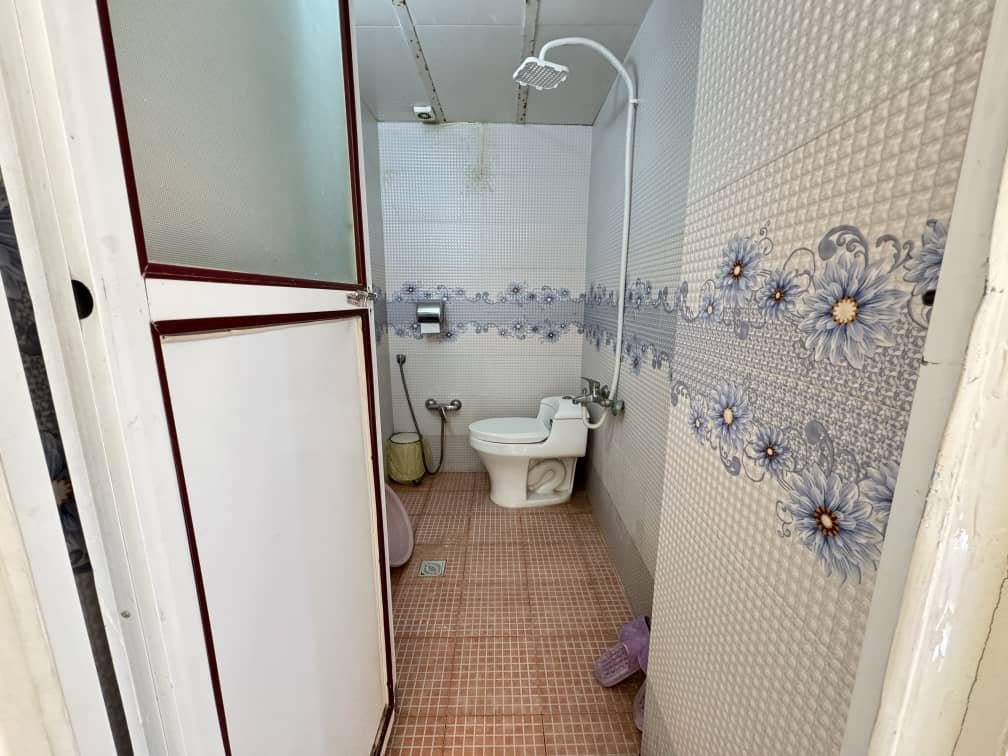 بوم گردی یادمان - واحد گل ناز