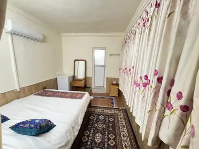 بومگردی یادمان - اتاق گلفام