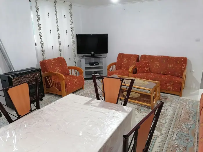 ویلا یک خوابه گل رخ