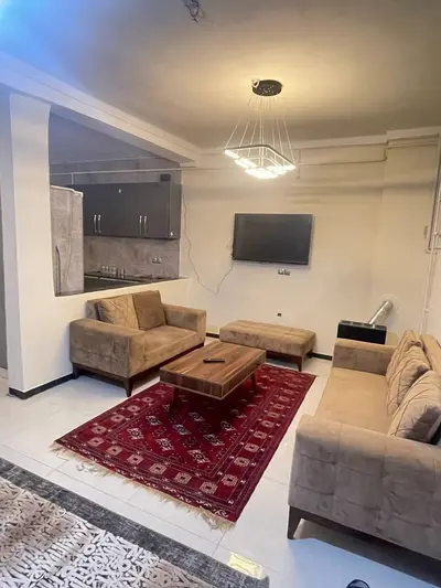 آپارتمان دوخوابه مهر و فروردین