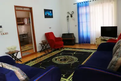 آپارتمان دوخوابه آرموئی