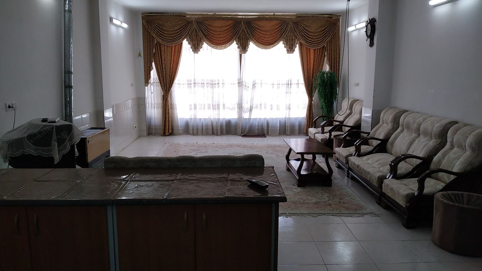 آپارتمان دوخوابه طالقانی ۱۳