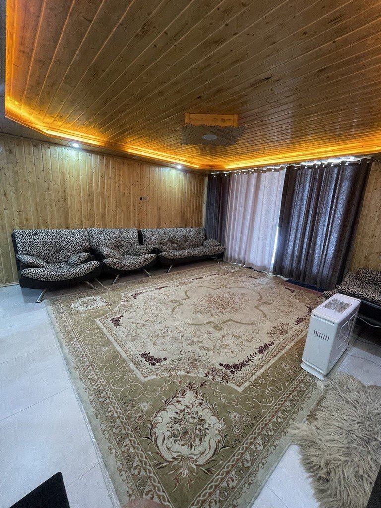 یک خوابه چوبی فیلبند