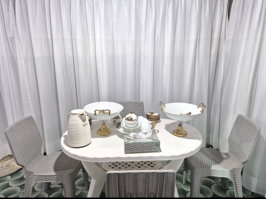 ویلا دو خوابه استخردار شیشه ایی