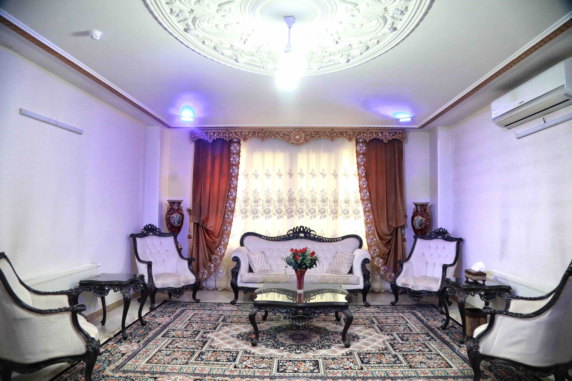 ویلا چهارخوابه استخردار آبگرم عمارت علوی - انتخاب عنوان تصویر