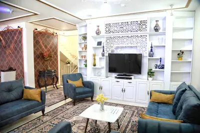 ویلا چهارخوابه استخردار آبگرم عمارت علوی