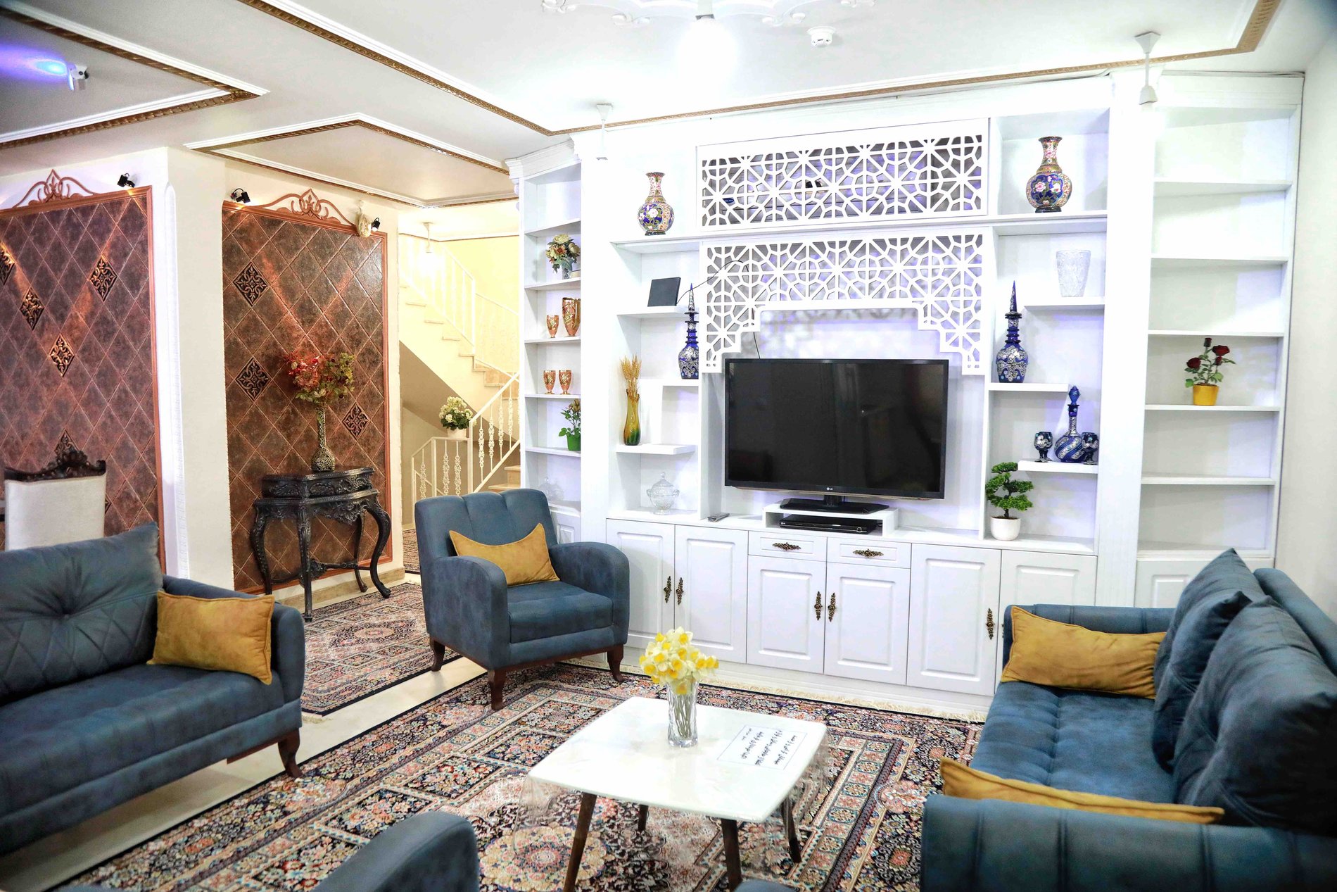 ویلا چهارخوابه استخردار آبگرم عمارت علوی - انتخاب عنوان تصویر