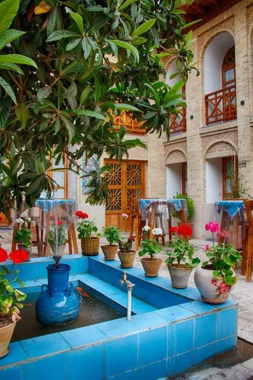 اقامتگاه سنتی عمارت قوام الملک - واحد جیران