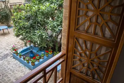 اقامتگاه سنتی عمارت قوام الملک - واحد آرامش