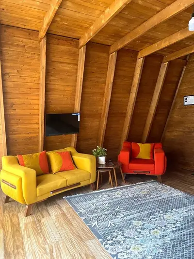 کلبه تک خوابه چوبی لطیفی