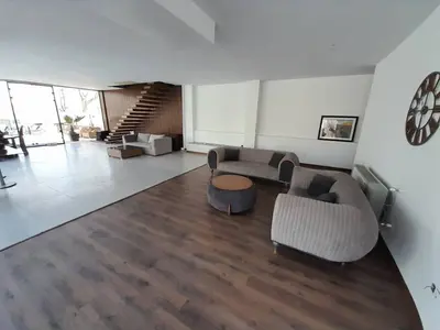 ویلا دوخوابه دوبلکس استخردار باغ مشجر