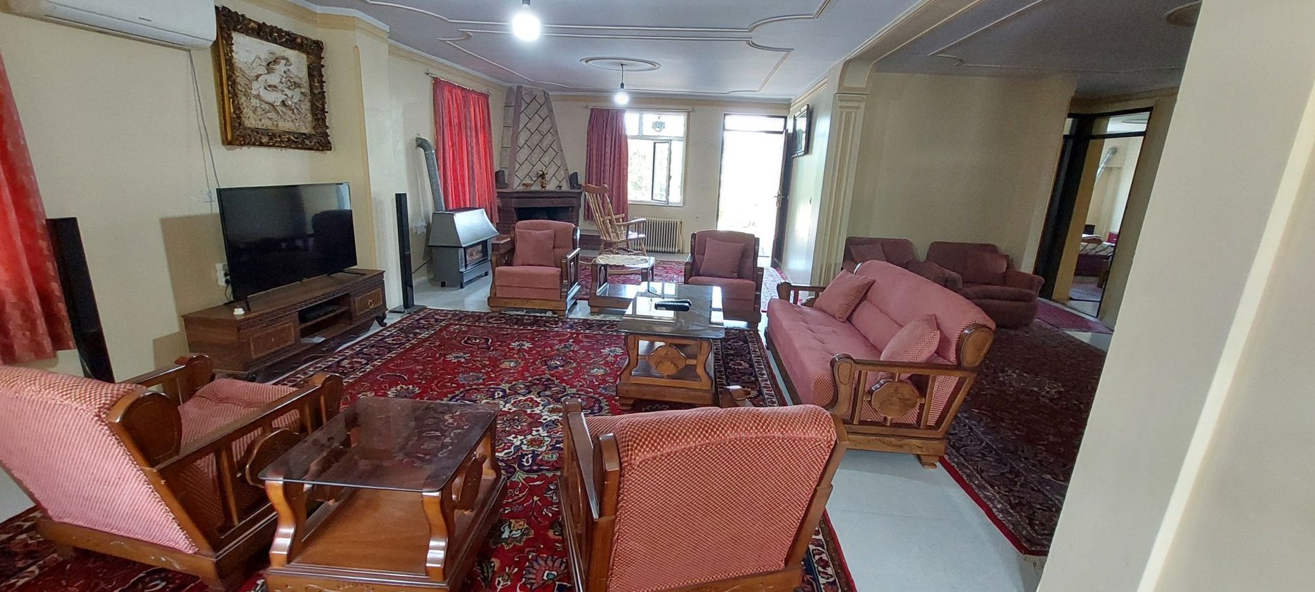 ویلا دوخوابه شاهد 5 واحد 3 - پذیرایی