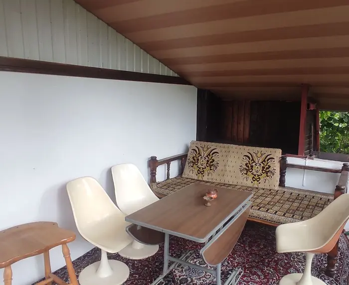 ویلا دوخوابه شاهد 5 واحد ۱ - بالکن