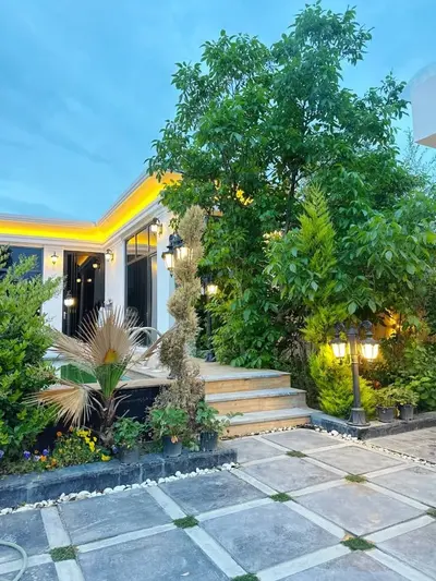 ویلا دوخوابه استخردار آبگرم ماد 2