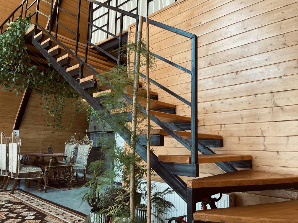 کلبه یک خوابه سوئیسی کوتوم