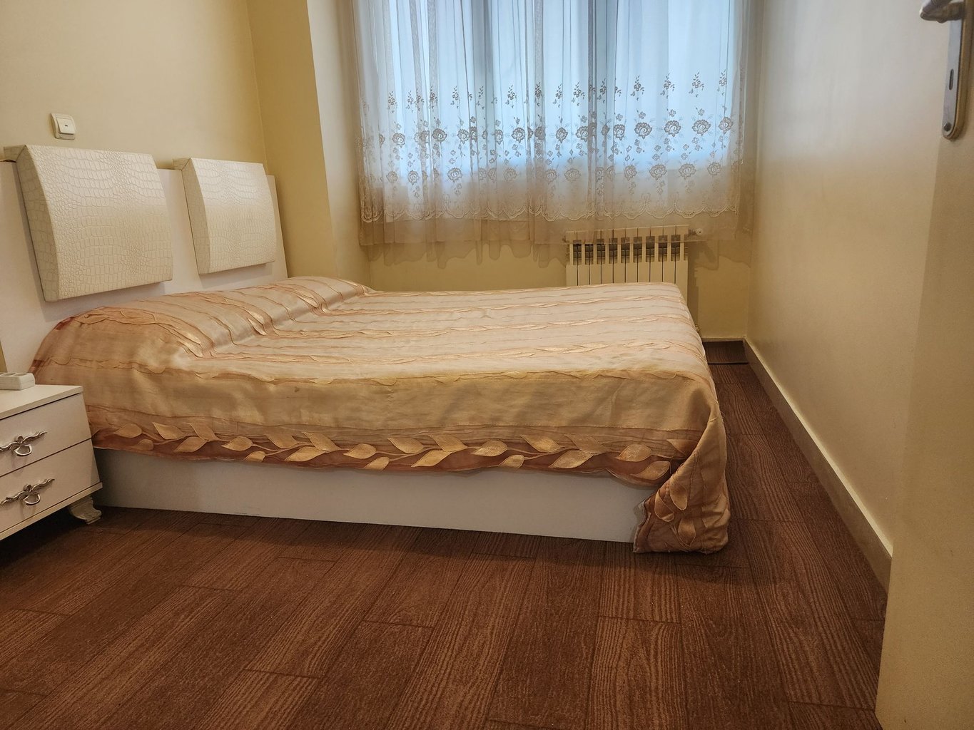 یک خوابه فتحنایی 4 خیابان دماوند