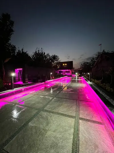 کلبه دوخوابه استخردار آبگرم اِل آمور