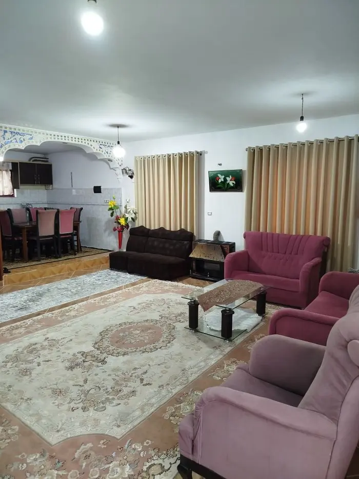 ویلا دوخوابه ساحلی مهدی پور - پذیرایی