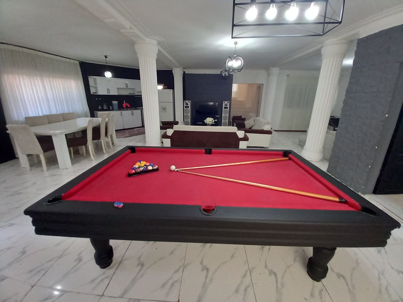 ویلا سه خوابه استخردار آبگرم بهشت