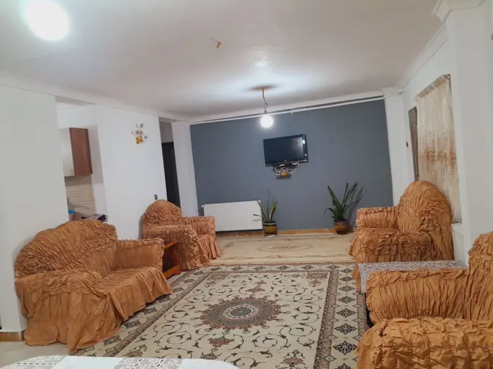 ویلا دوخوابه جنگلی رز قرمز