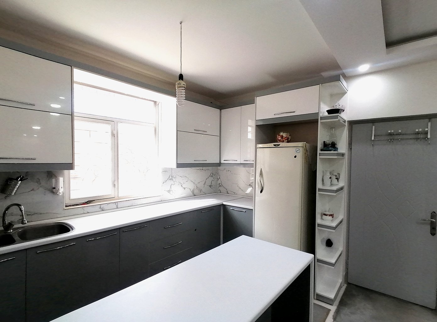 ویلا دوبلکس استخردار قره داغ