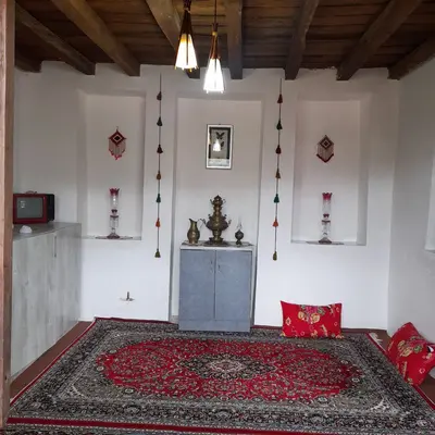 اقامتگاه سنتی فلت خانه سنتی ننه خاور