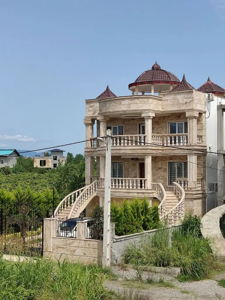 ویلا سه خوابه استخردار آبگرم بهزاد