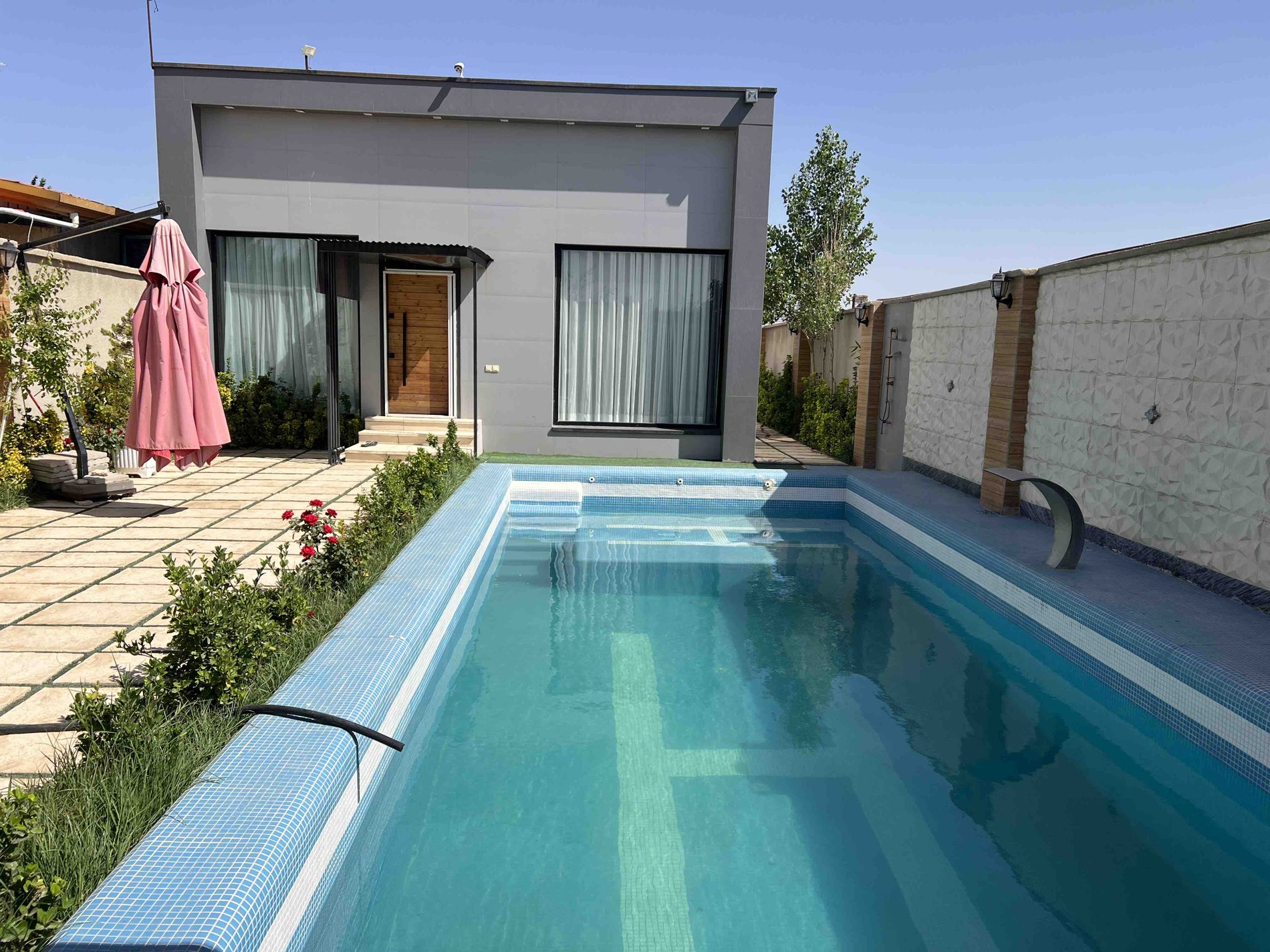 دوخوابه استخردار آبگرم کوروش عطایی