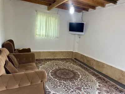 کلبه دوخوابه چوبی نفار