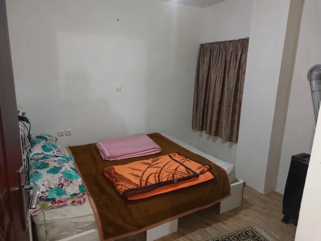 دوخوابه زنبق 2