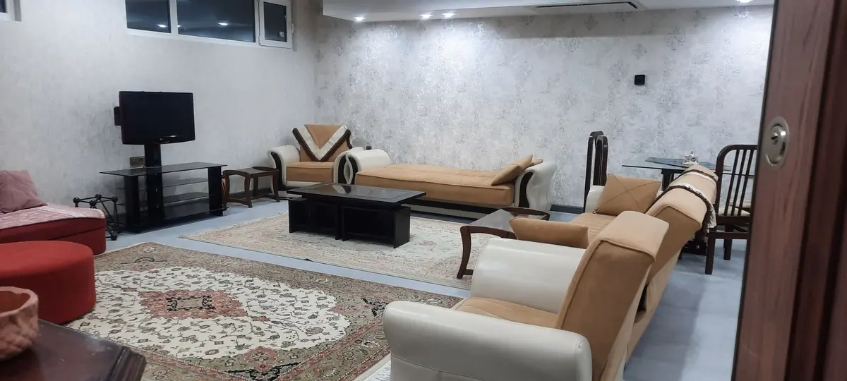 آپارتمان دوخوابه فرساد - سالن پذیرایی