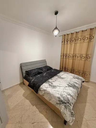 آپارتمان دوخوابه ارسباران واحد 3 شهرک صدف