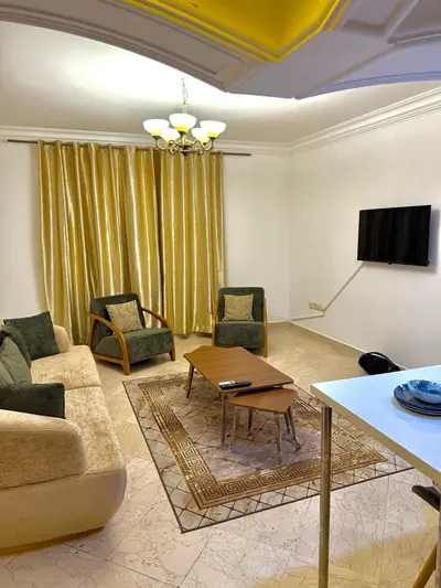 آپارتمان دوخوابه ارسباران واحد 3 شهرک صدف