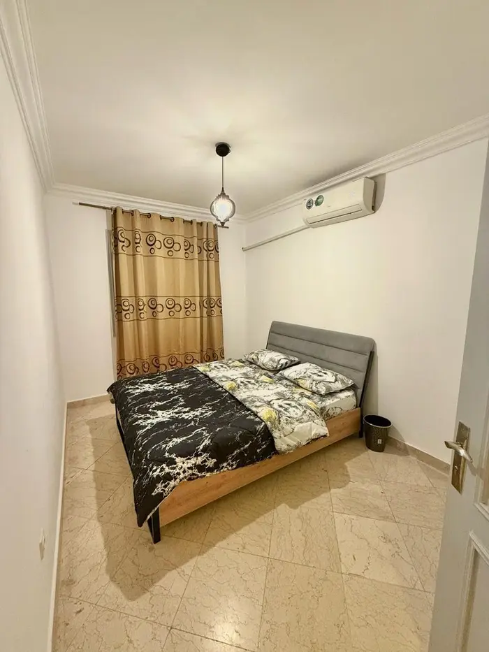 آپارتمان دوخوابه ارسباران واحد 3 شهرک صدف