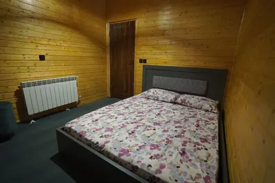 کلبه دوخوابه سوئیسی ونوس