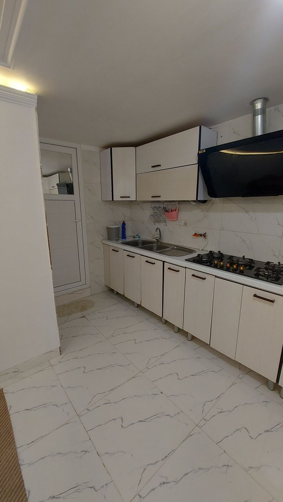 آپارتمان یک خوابه کنزو