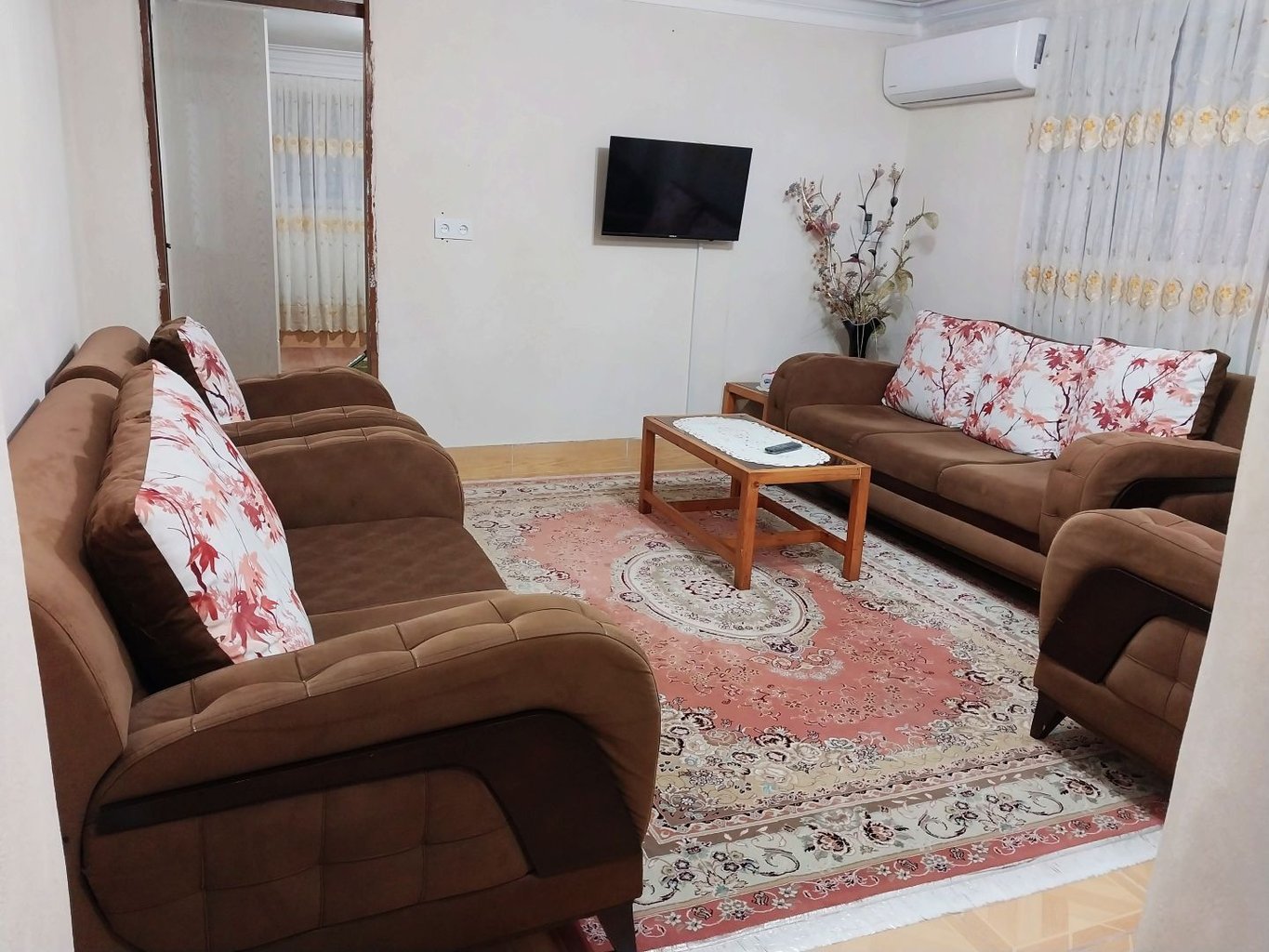 آپارتمان یک خوابه قلی نیا
