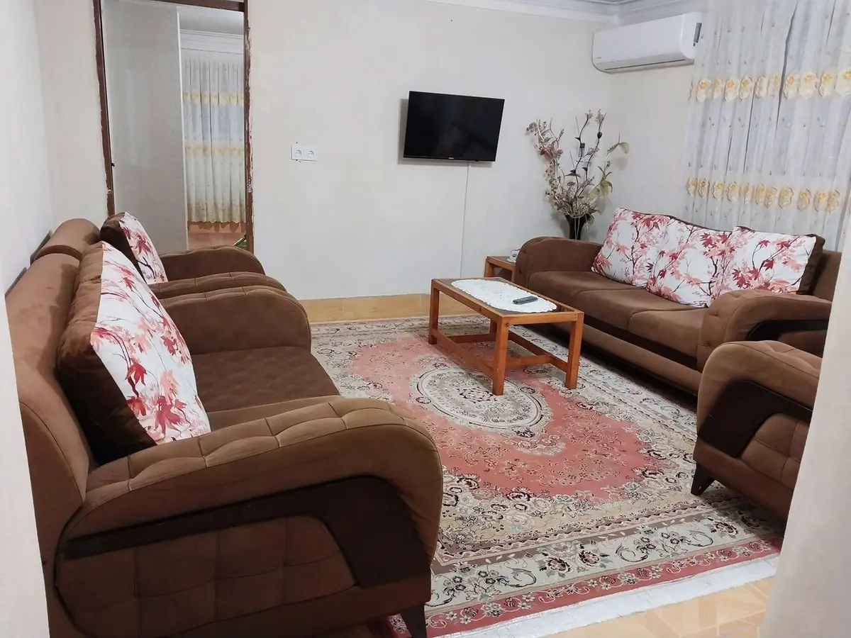 آپارتمان یک خوابه قلی نیا - پذیرایی