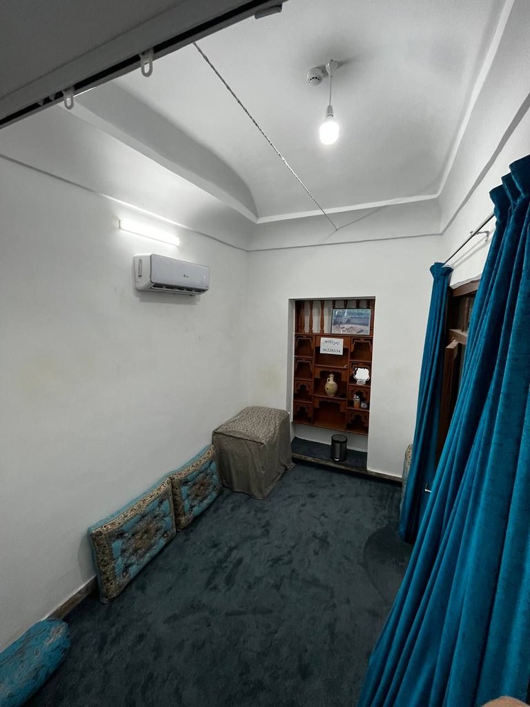 بومگردی عمارت گلابگیر - واحد 1 سراچه