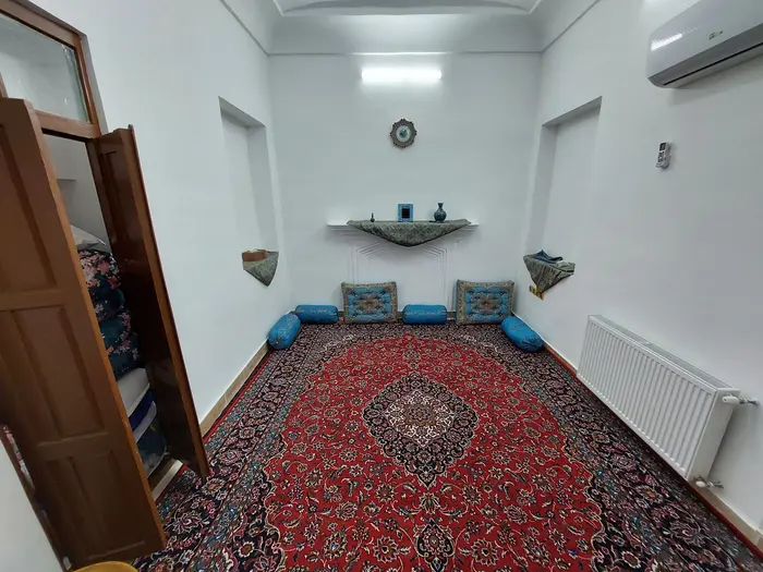 عمارت سنتی گلابگیر - واحد 3 نیایش