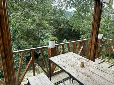 کلبه دوخوابه سوئیسی عروس