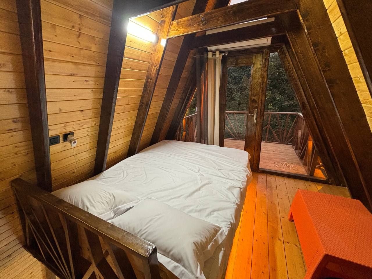 دوخوابه سوئیسی عروس