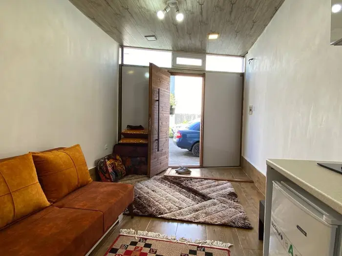 سوئیت فلت نگین شمال - حال ، رو به کوچه