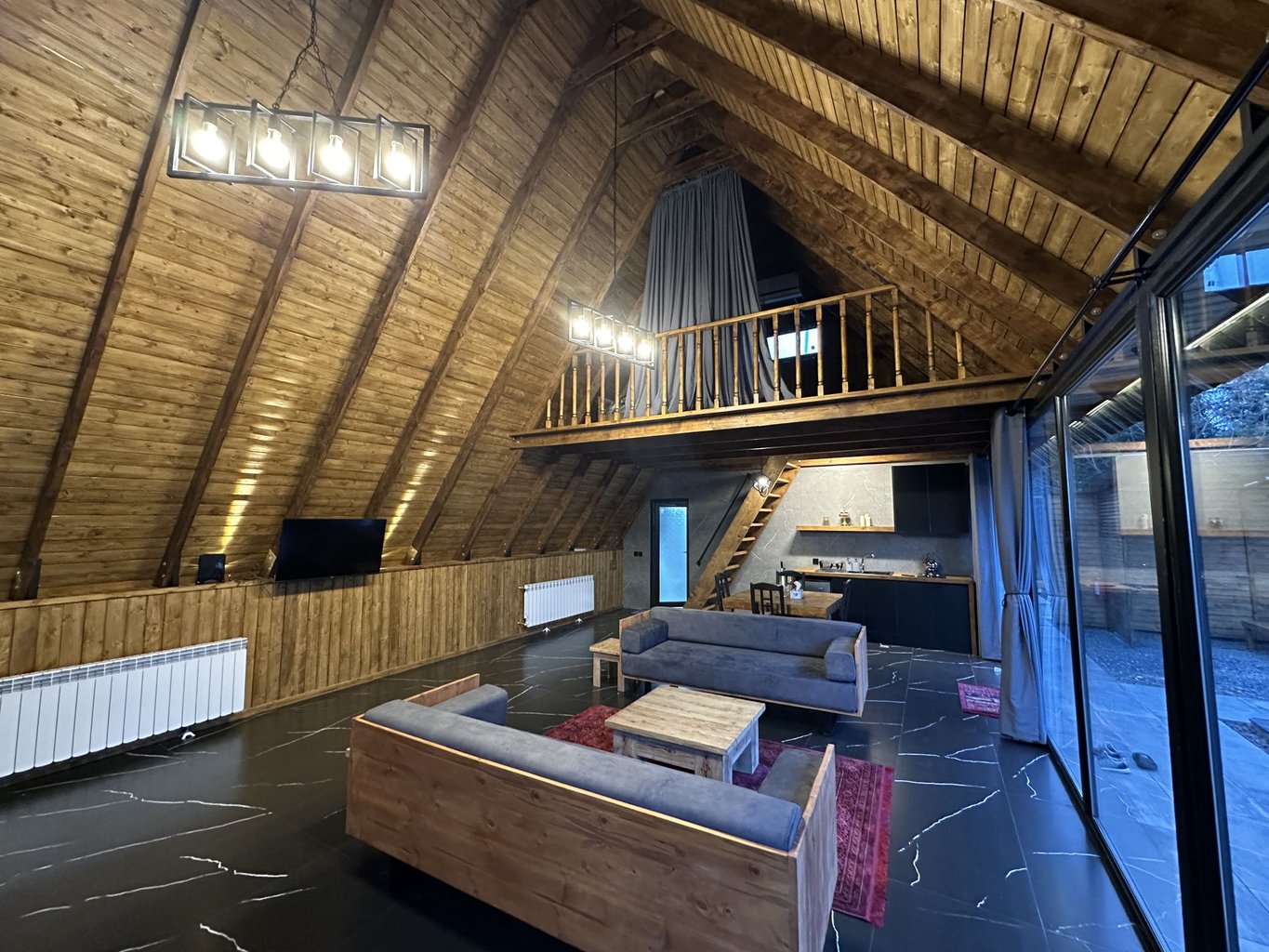 یک خوابه سوئیسی استخردار سدروس