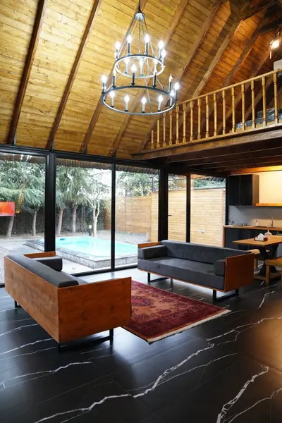 کلبه یک خوابه استخردار آبگرم بامبو سرای رستاک