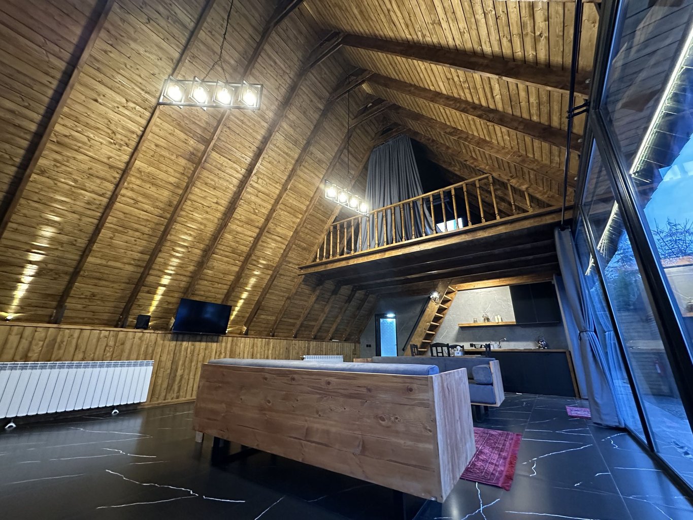 یک خوابه سوئیسی استخردار سدروس