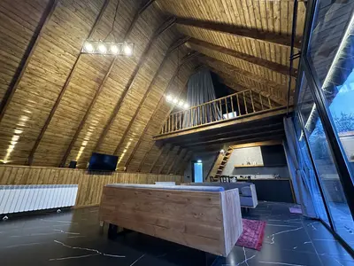 کلبه یک خوابه سوئیسی استخردار سدروس