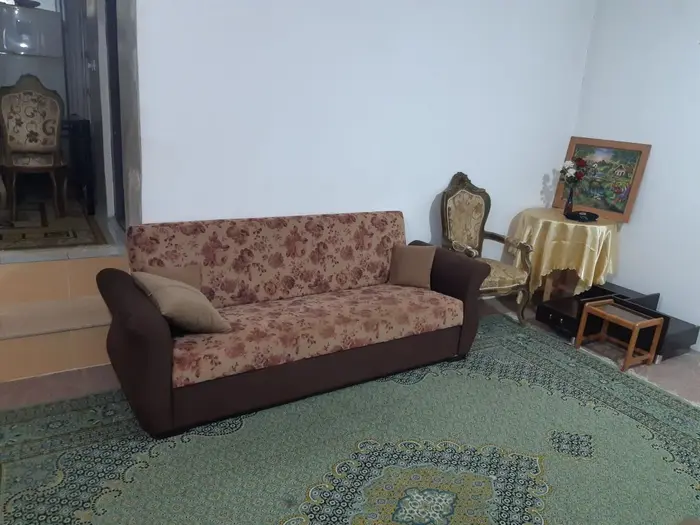 سوئیت یک خوابه اردیبهشت ۱ - پذیرایی