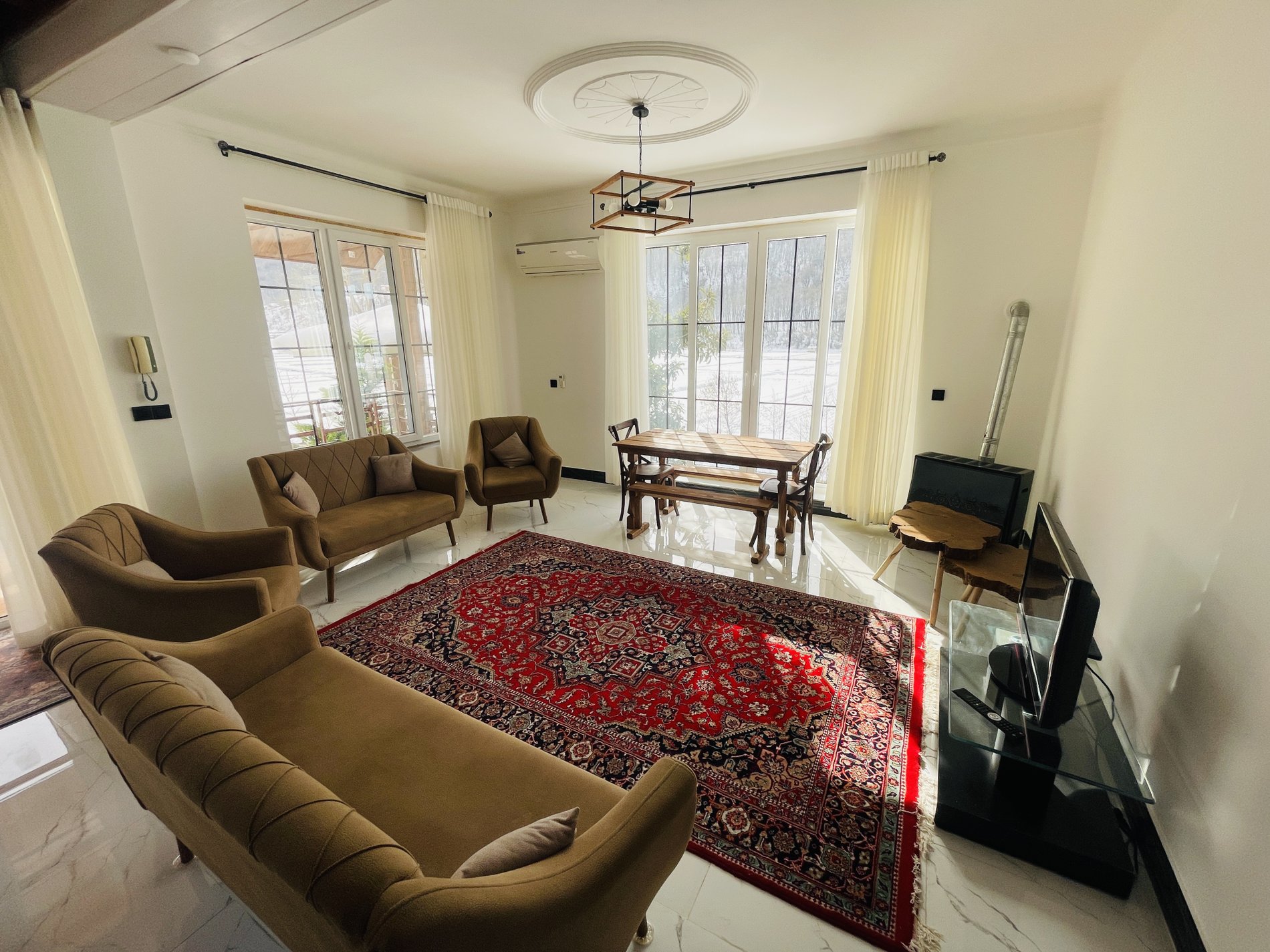 ویلا دوخوابه جنگلی شالیزار 2